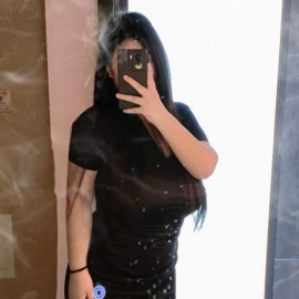 童颜巨乳bbw
